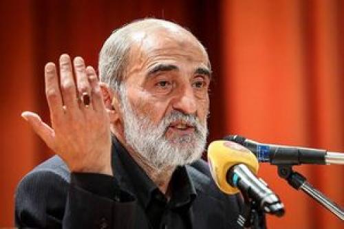  با کفش وارد نشوید!