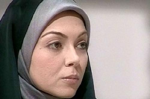 توهین ناشایست و تند آزاده نامداری به پرستو صالحی : تو معلوم الحالی