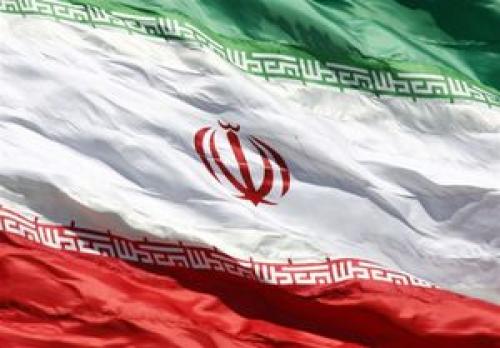  جمع‌آوری پرچم جعلی ایران در جام‌جهانی2018