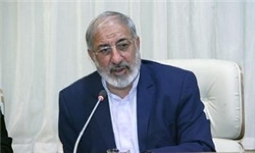  افرادی جای شهید و جلاد را عوض کرده و مجرمان را مظلوم نشان می‌دهند در دام اسرائیل و آمریکا گرفتار شده و در مقابل برادران خود قرار گرفته اند 