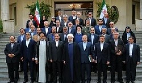 رقاصه‌هایی که دستگیر و آقازاده‌هایی که اعدام شدند/ «محو خاتمی» ایده حجاریان برای احیاء اصلاحات